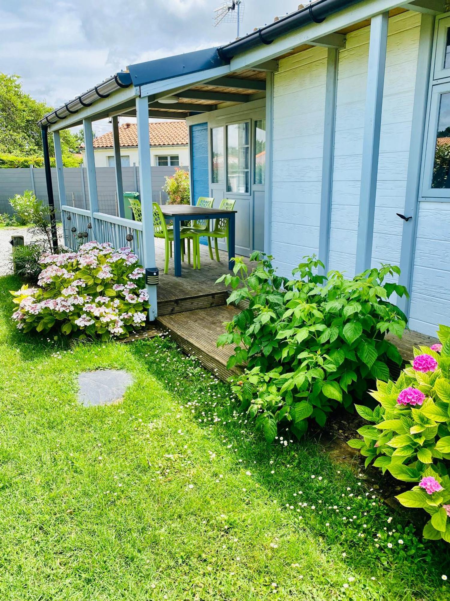 Chalet Atypique Au Calme Avec Emplacement Ideal Soubise Exterior foto